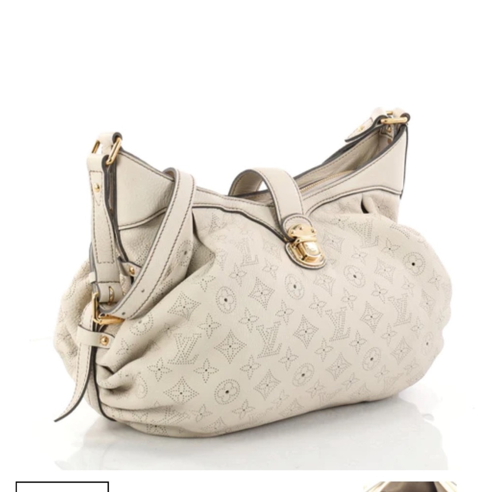 Louis Vuitton Creme Mahina Crossbody XS Argent with bonus LV locket
